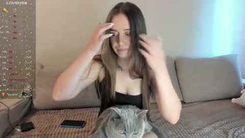 Snapshot of miss_kitty13 chatting on 07/09/26, 02:04 Kitty online show from 07/09/26, 02:04