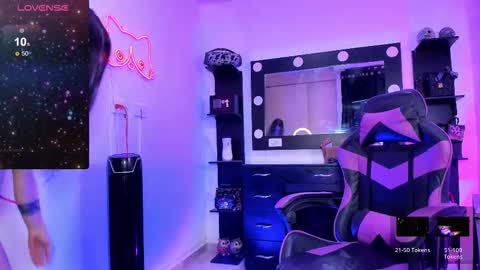 Miss Kittyn online show from 12/15/25, 01:10