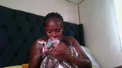 Snapshot of miss_kookie chatting on 09/13/25, 10:37 miss_kookie online show from 09/13/25, 10:37