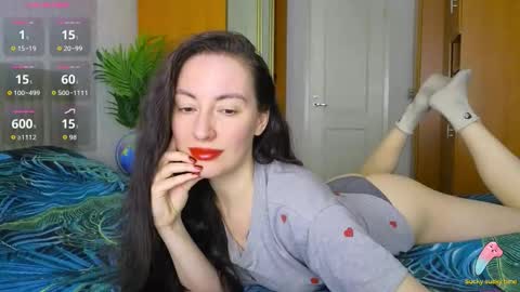 Laura online show from 02/19/26, 10:33