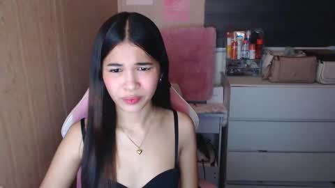 Snapshot of miss_lei18 chatting on 03/07/25, 02:25 leii online show from 03/07/25, 02:25