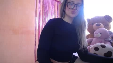 lilieth  online show from 01/08/26, 03:47