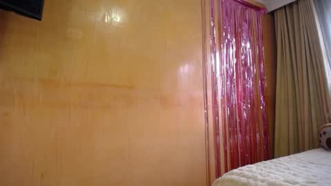 lilieth  online show from 02/14/26, 07:10