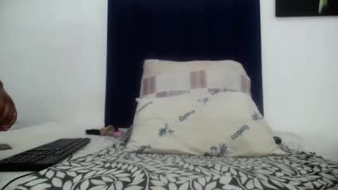 Snapshot of miss_m205 chatting on 12/15/24, 05:23 miss_m205 online show from 12/15/24, 05:23