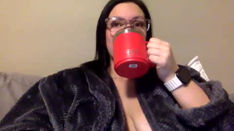 Snapshot of miss_maci_xo chatting on 02/25/25, 11:19 Maci online show from 02/25/25, 11:19