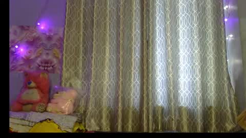 Mahi online show from 04/24/26, 03:31