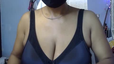 Snapshot of miss_mahi69 chatting on 07/15/26, 05:45 Mahi online show from 07/15/26, 05:45