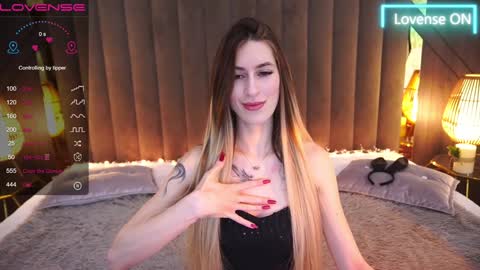 Snapshot of miss_martini chatting on 01/22/25, 07:14 online show from 01/22/25, 07:14