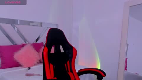   online show from 02/20/25, 11:42