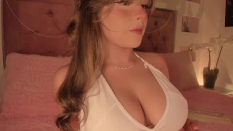 Snapshot of miss_melisaa chatting on 02/06/25, 01:10 Melissa online show from 02/06/25, 01:10