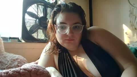 Snapshot of miss_miseryxo chatting on 07/31/26, 12:59 bri online show from 07/31/26, 12:59
