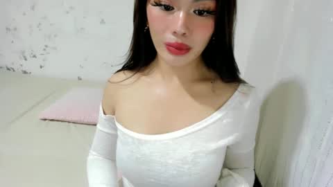 Snapshot of miss_morgan69 chatting on 02/09/25, 02:18 miss_morgan69 online show from 02/09/25, 02:18