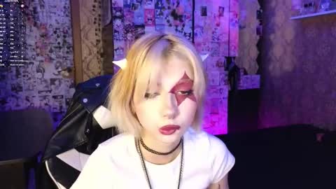 Snapshot of miss_morganmoon chatting on 02/12/26, 11:11 Morgan next stream tomorrow 0000 poland time online show from 02/12/26, 11:11