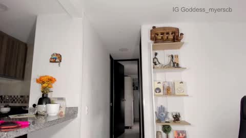 Goddess Myers  thumb up is important for me kisses  online show from 09/08/25, 10:20