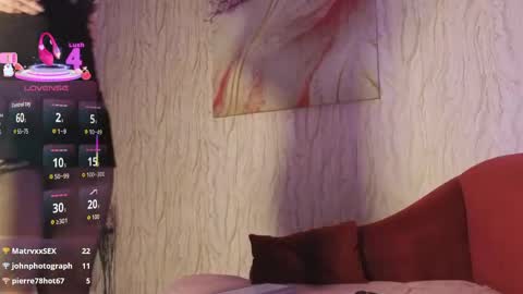 Olivia online show from 03/27/26, 09:25