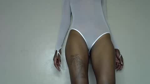 miss_pretty1 online show from 01/06/26, 05:49