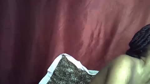 miss_rihanna2 online show from 10/17/25, 09:12