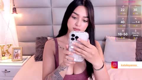 onlyfanskataleyaross online show from 10/09/25, 04:10
