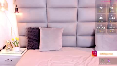 onlyfanskataleyaross online show from 10/12/25, 04:33