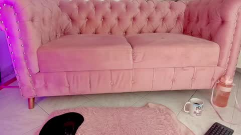 intagram miss selene59 online show from 01/03/25, 12:11