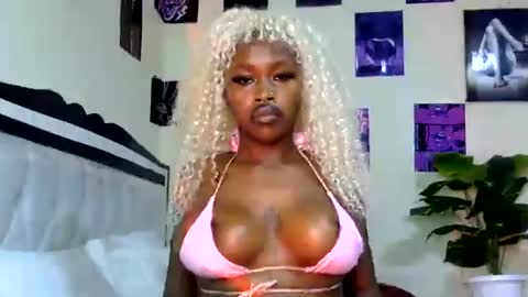 miss_sexyyy online show from 07/27/26, 11:01