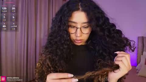 Amy Olivera online show from 11/21/25, 12:48