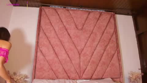 miss_sunnyy online show from 04/01/26, 10:18