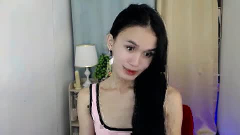 Snapshot of miss_sunshinex chatting on 01/27/25, 07:03 Shine online show from 01/27/25, 07:03