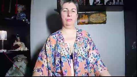 miss_tasha_kom online show from 12/21/25, 10:55