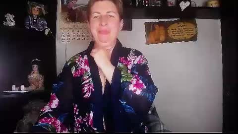Snapshot of miss_tasha_kom chatting on 06/15/26, 09:55 miss_tasha_kom online show from 06/15/26, 09:55