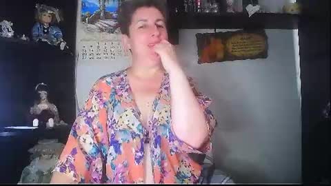 Snapshot of miss_tasha_kom chatting on 07/11/26, 08:06 miss_tasha_kom online show from 07/11/26, 08:06