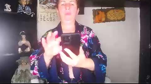 Snapshot of miss_tasha_kom chatting on 07/16/26, 11:27 miss_tasha_kom online show from 07/16/26, 11:27