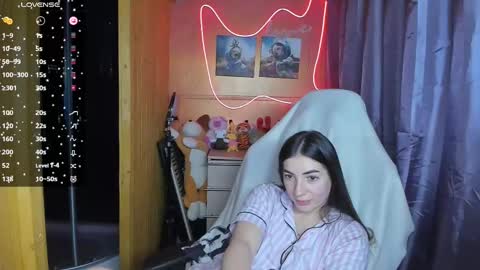 Snapshot of miss_tasy chatting on 02/27/25, 08:06 Melanie January 15th is my birthday there will be an interesting show online show from 02/27/25, 08:06