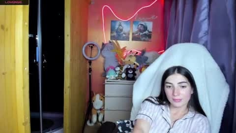 Snapshot of miss_tasy chatting on 05/30/26, 10:12 Melanie January 15th is my birthday there will be an interesting show online show from 05/30/26, 10:12