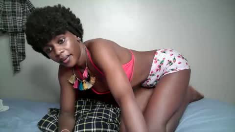 Snapshot of miss_ug chatting on 10/30/25, 10:49 miss_ug online show from 10/30/25, 10:49