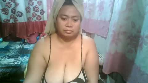 miss v0lcan0 online show from 01/27/25, 11:22