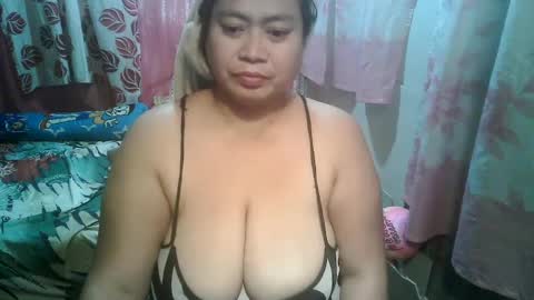 miss v0lcan0 online show from 02/02/25, 10:49