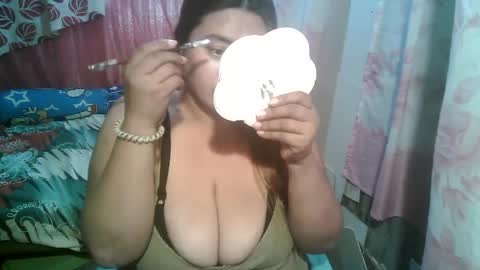 miss v0lcan0 online show from 03/07/25, 12:23