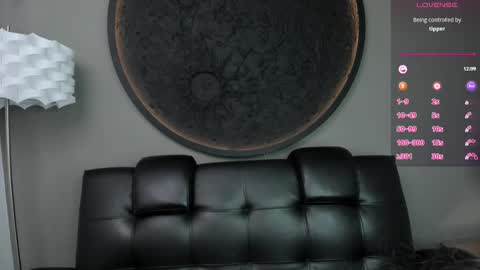 Vaiolette online show from 02/17/25, 11:02