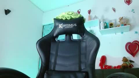 hanna    online show from 02/20/26, 01:46