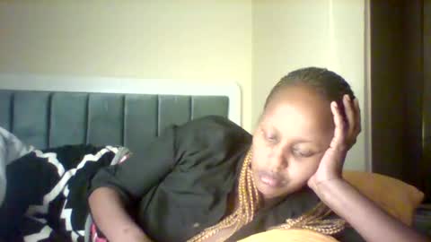 Snapshot of miss_vall chatting on 01/12/26, 08:25 miss_vall online show from 01/12/26, 08:25