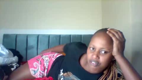 Snapshot of miss_vall chatting on 01/14/26, 06:08 miss_vall online show from 01/14/26, 06:08