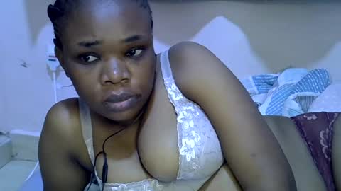 miss_velour online show from 06/11/26, 06:39