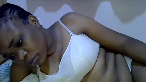 miss_velour online show from 06/19/26, 01:43