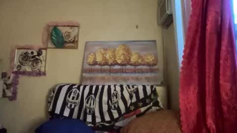 miss_veron_xoxo online show from 11/28/25, 08:28