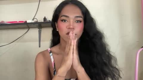 miss_veron_xoxo online show from 12/23/25, 05:49