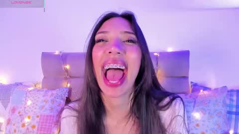 Miss Veronica online show from 02/06/25, 06:46