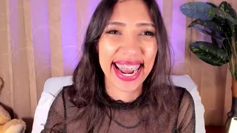 Miss Veronica online show from 03/12/26, 01:39