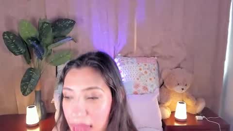 Snapshot of miss_veronica2 chatting on 07/09/26, 01:37 Miss Veronica online show from 07/09/26, 01:37