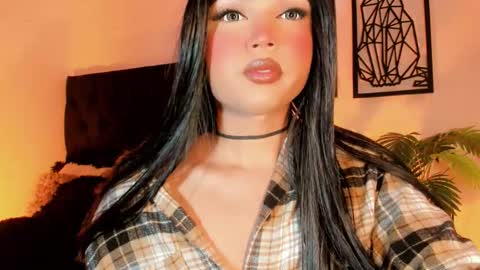 miss_zz online show from 12/22/25, 06:27